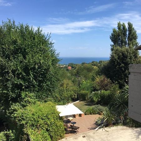 Appartamenti Pesaro Mare Ledimar Exterior foto